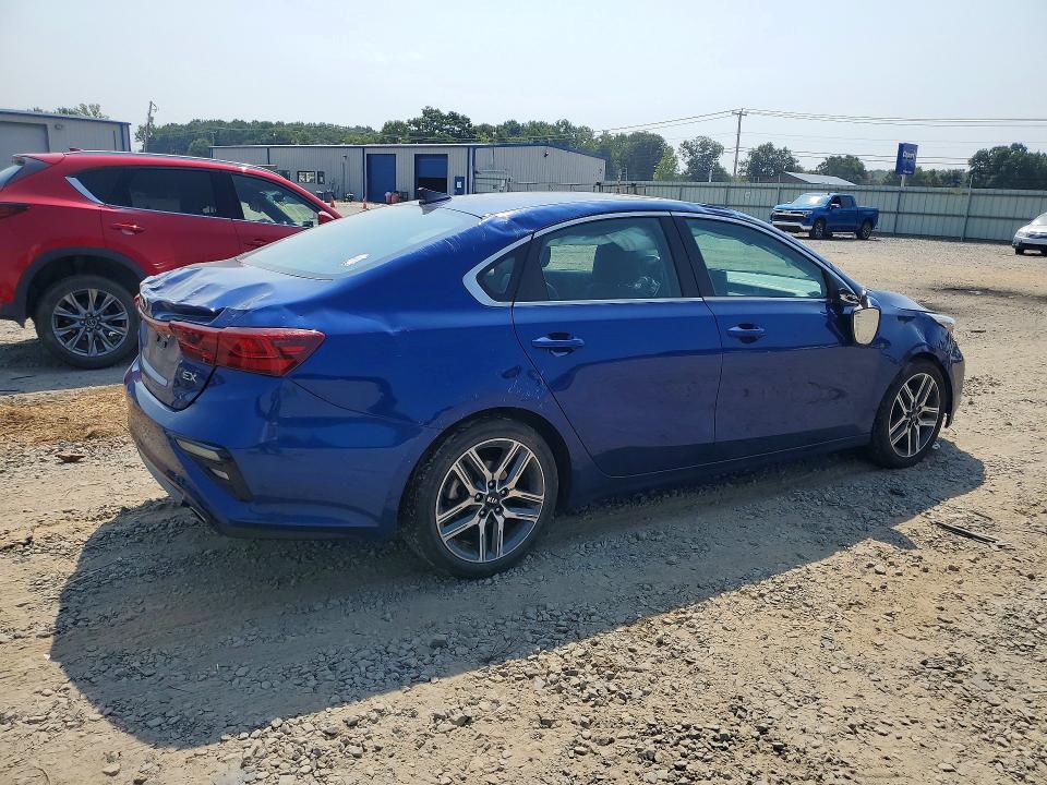 Photo 3 from auction – 2021 KIA FORTE with VIN 3KPF54AD9ME393417