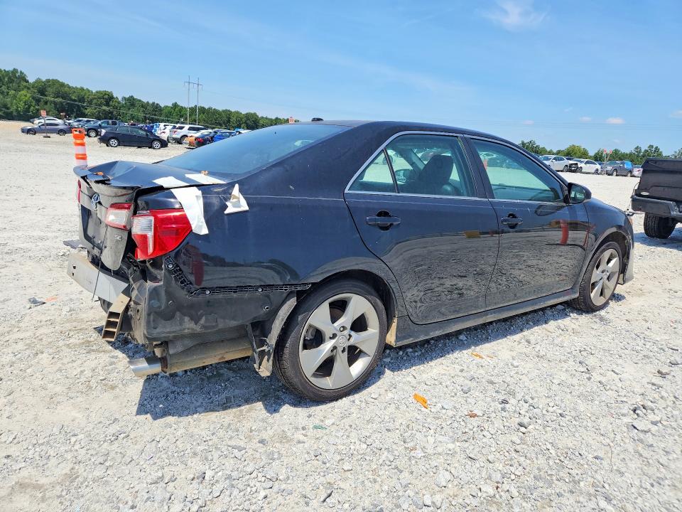Photo 3 from auction – 2012 TOYOTA CAMRY with VIN 4T1BF1FK3CU186454