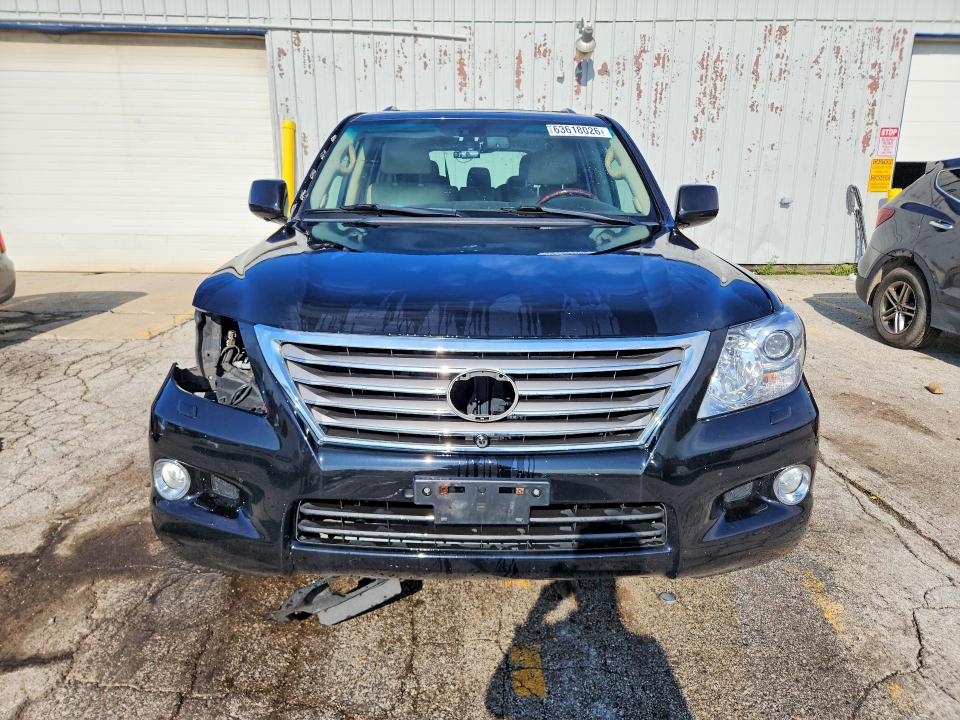 Photo 5 from auction – 2009 LEXUS LX with VIN JTJHY00W694028596