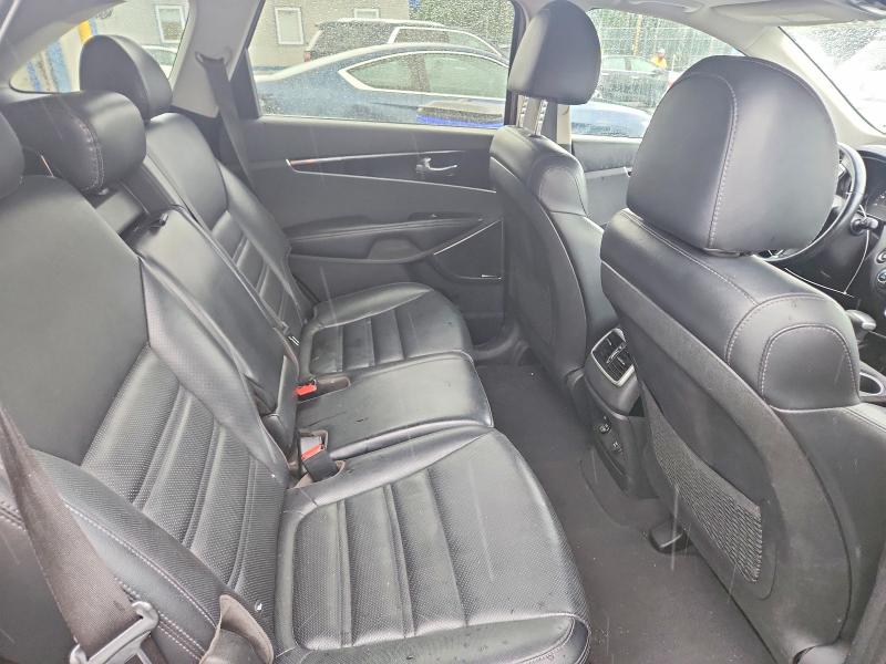Photo 11 from auction – 2020 KIA SORENTO with VIN 5XYPKDA55LG654811