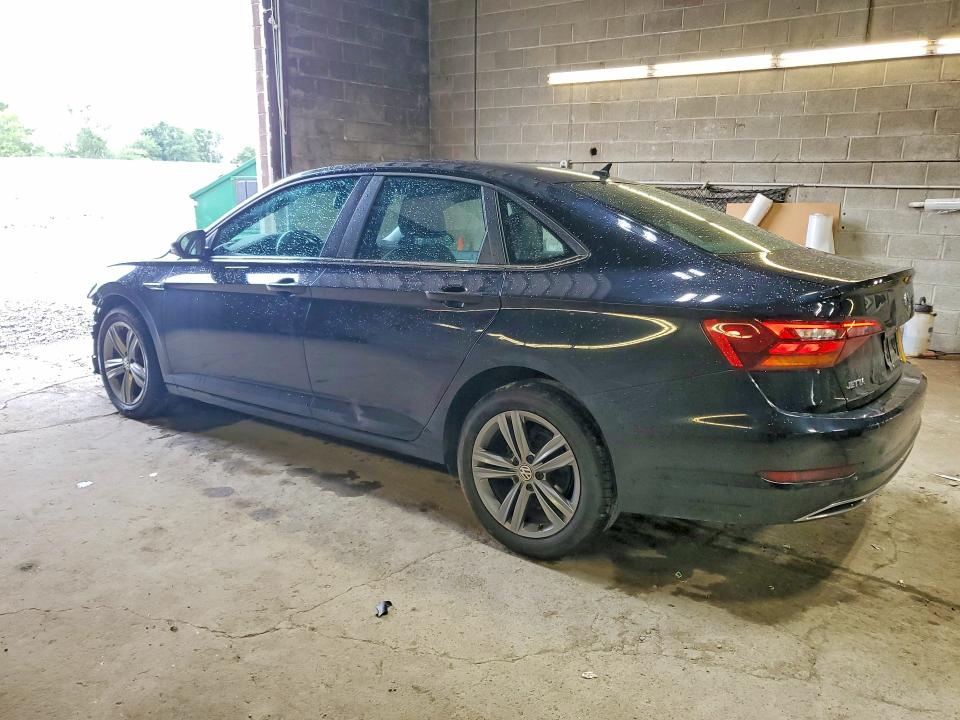 Снимка 2 от търг – 2019 VOLKSWAGEN JETTA с VIN 3VWC57BU3KM244858