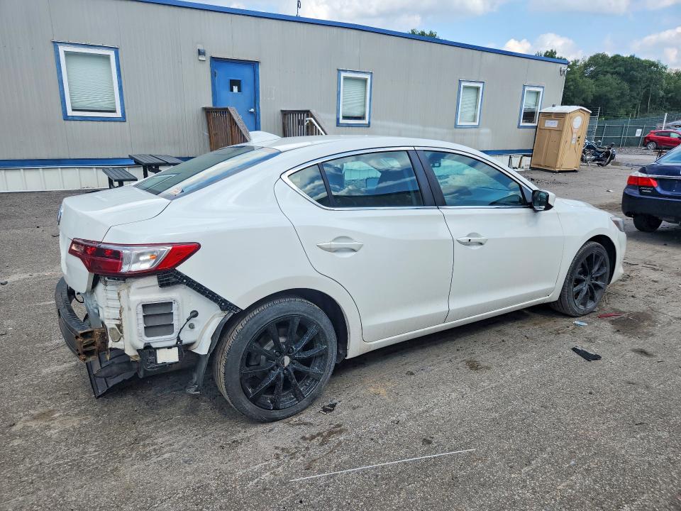 Photo 3 from auction – 2018 ACURA ILX with VIN 19UDE2F78JA004622