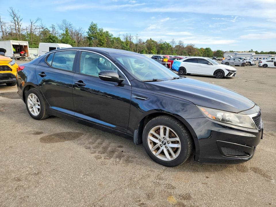 Photo 4 from auction – 2011 KIA OPTIMA with VIN KNAGM4A76B5144533