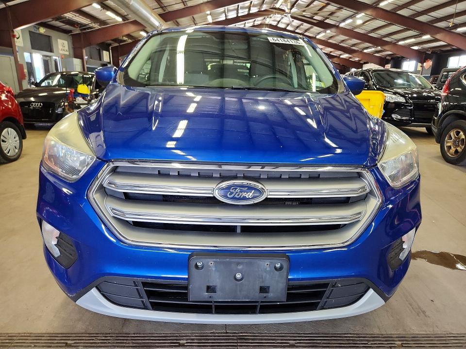 Photo 5 from auction – 2017 FORD ESCAPE with VIN 1FMCU9GD7HUE61419