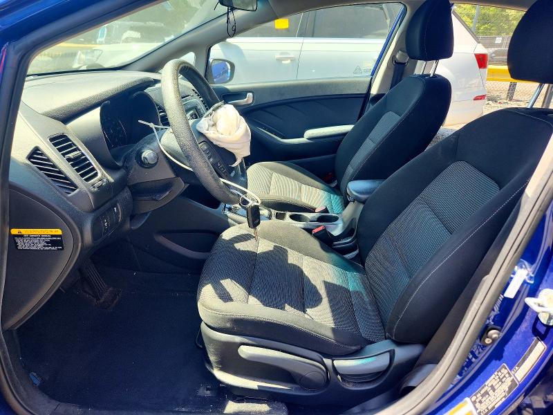 Photo 7 from auction – 2017 KIA FORTE with VIN 3KPFK4A70HE076523