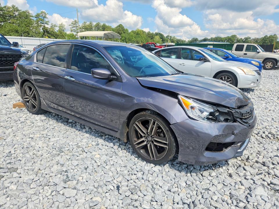 Photo 4 from auction – 2016 HONDA ACCORD with VIN 1HGCR2F59GA185043