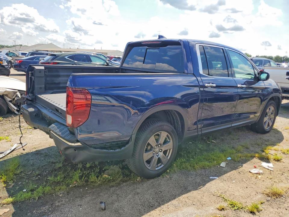 Photo 3 from auction – 2020 HONDA RIDGELINE with VIN 5FPYK3F77LB008922