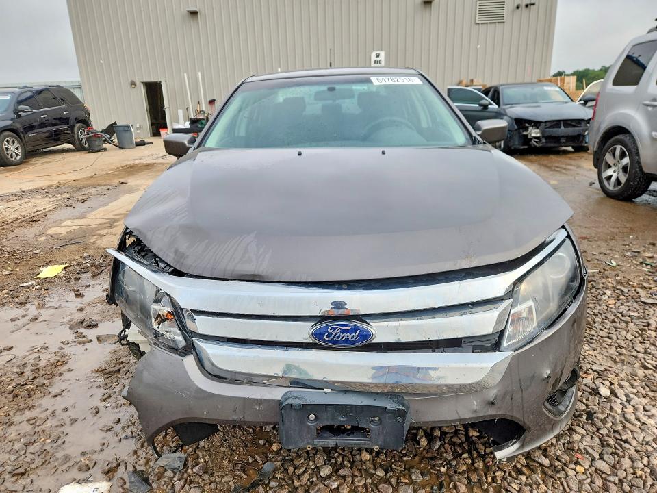 Photo 5 from auction – 2011 FORD FUSION with VIN 3FAHP0HAXBR120084