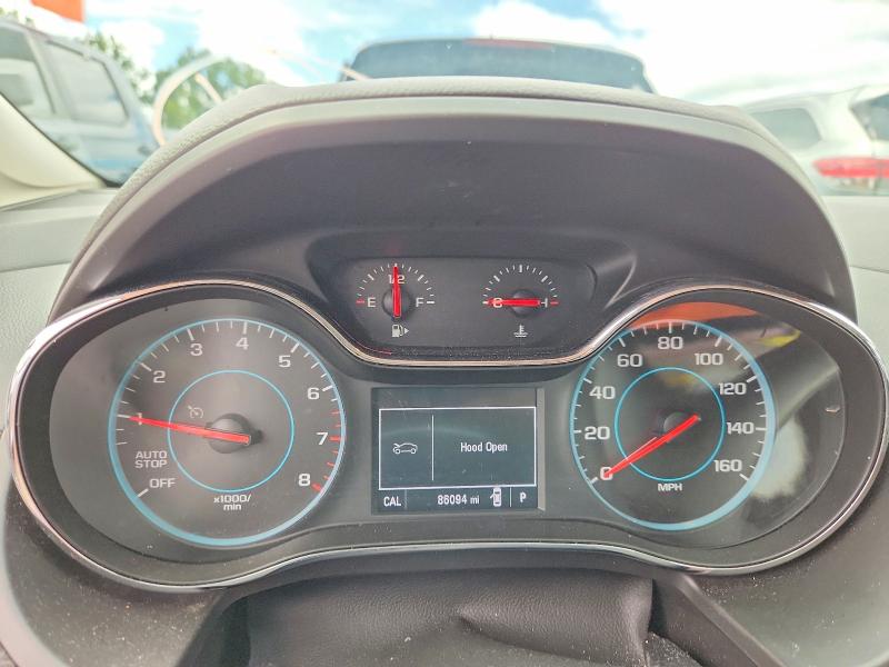 Photo 9 from auction – 2017 CHEVROLET CRUZE with VIN 1G1BE5SM2H7199913