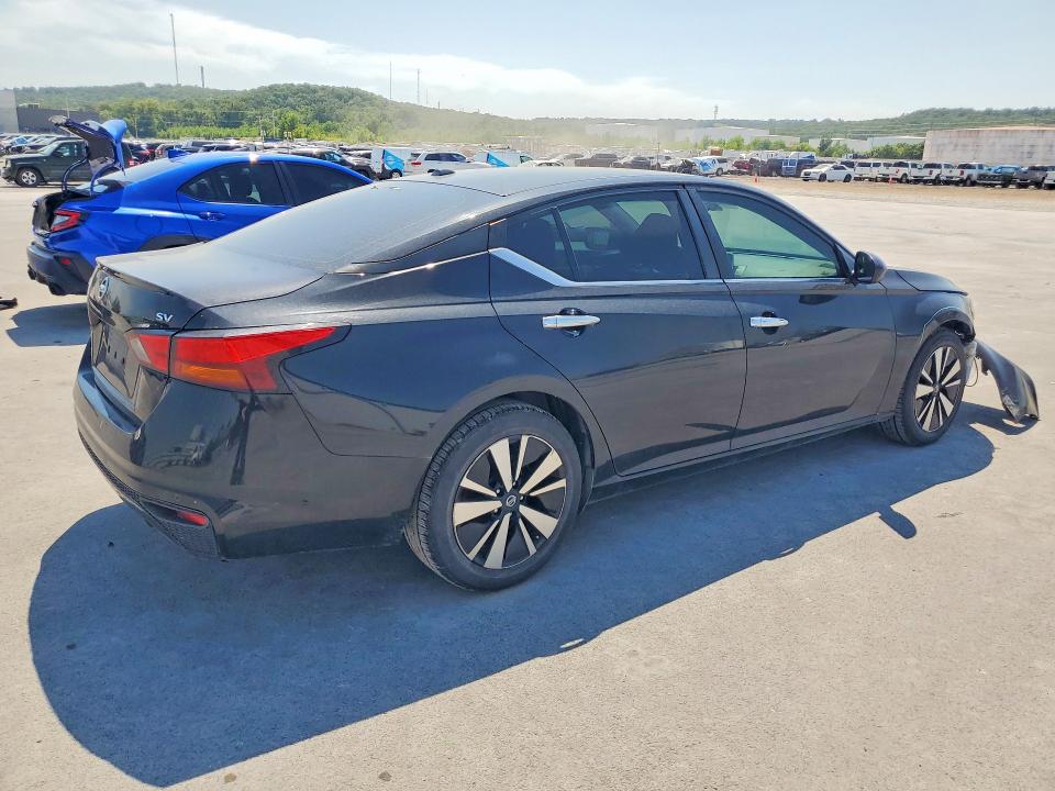 Photo 3 from auction – 2021 NISSAN ALTIMA with VIN 1N4BL4DV7MN335137