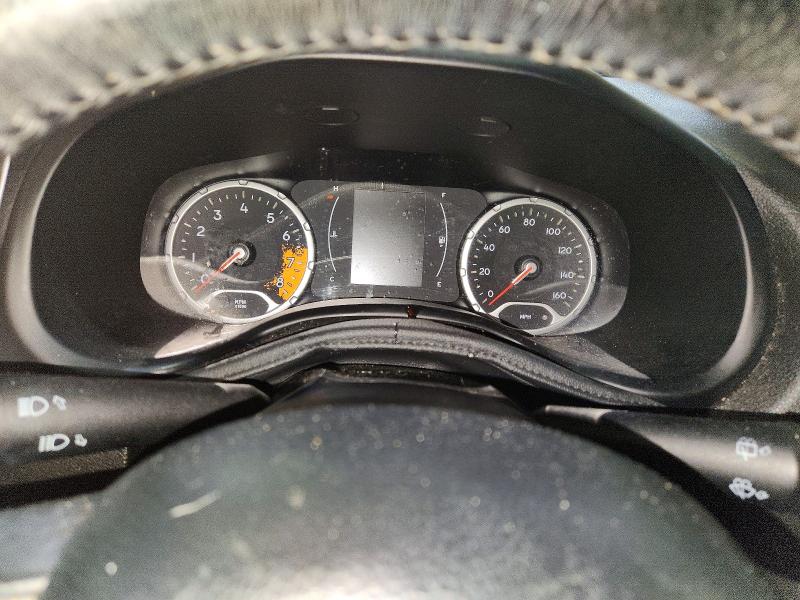 Photo 9 from auction – 2018 JEEP RENEGADE with VIN ZACCJBBB9JPH28612