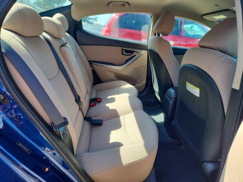 Photo 10 from auction – 2016 HYUNDAI ELANTRA with VIN 5NPDH4AE1GH662176