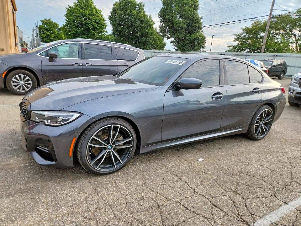 BMW 330XI 2019 with VIN WBA5R7C52KAE83127 - Photo from auction