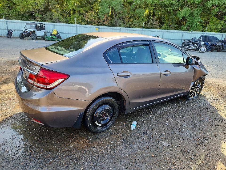 Photo 3 from auction – 2013 HONDA CIVIC with VIN 19XFB2F80DE032523