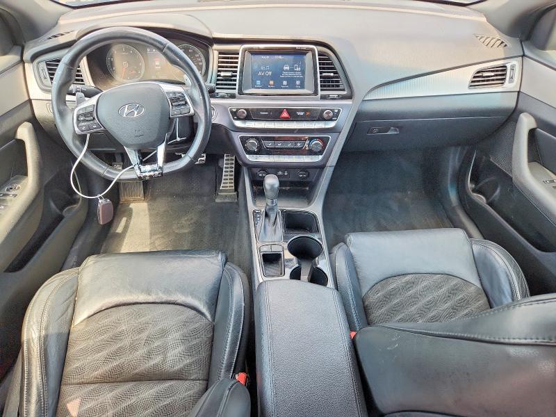 Photo 8 from auction – 2018 HYUNDAI SONATA with VIN 5NPE34AF3JH600121