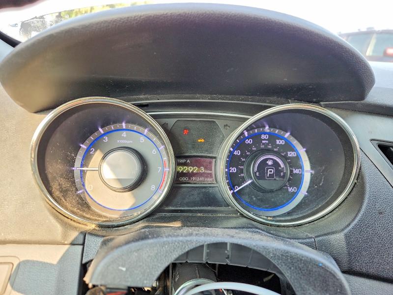 Photo 9 from auction – 2012 HYUNDAI SONATA with VIN 5NPEB4AC8CH428955