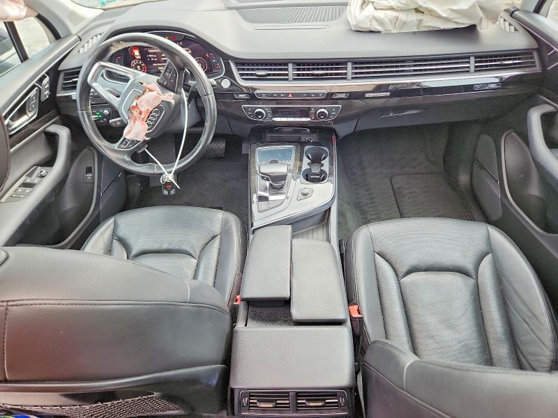 Photo 8 from auction – 2017 AUDI Q7 with VIN WA1VAAF74HD003740