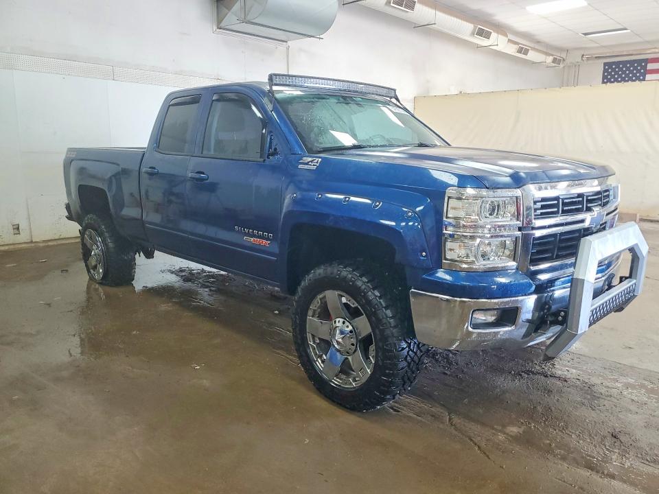 Photo 4 from auction – 2015 CHEVROLET SILVERADO with VIN 1GCVKRECXFZ228745