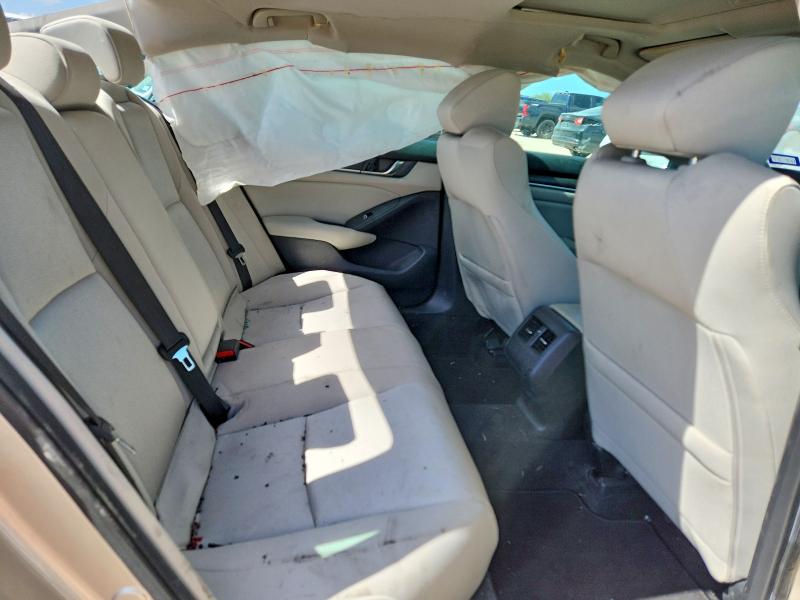 Photo 10 from auction – 2018 HONDA ACCORD with VIN 1HGCV1F43JA045526