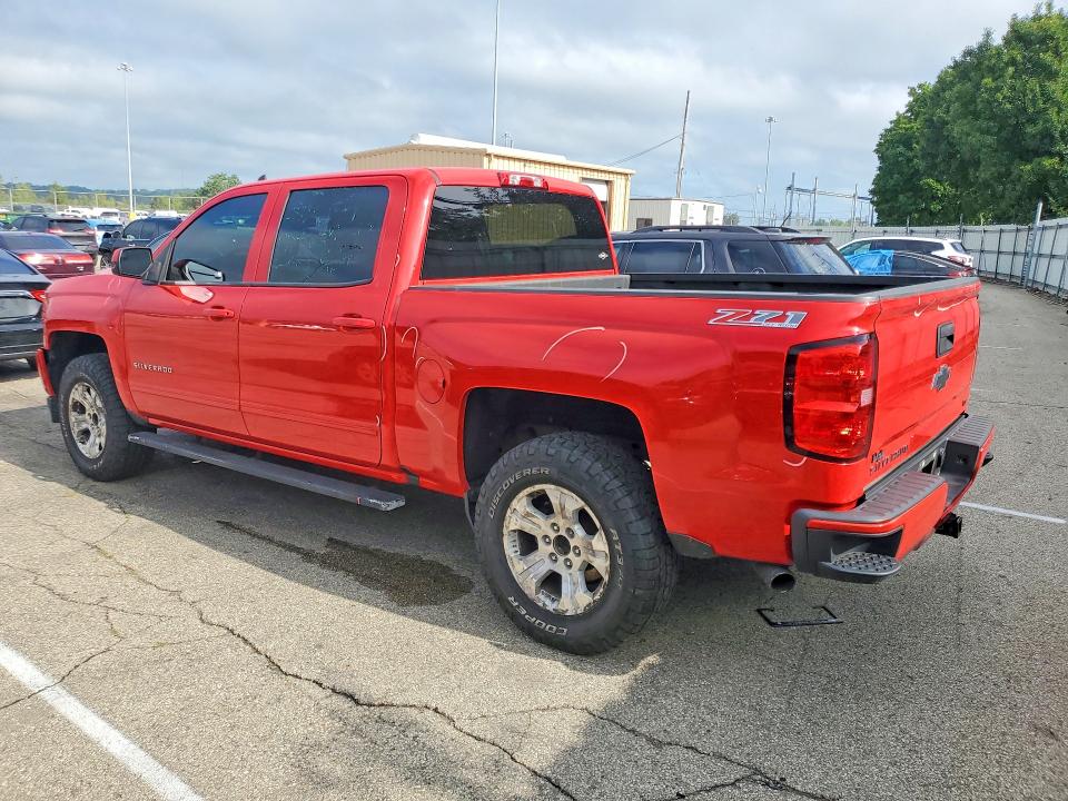 Photo 2 from auction – 2017 CHEVROLET SILVERADO with VIN 3GCUKREC8HG329992