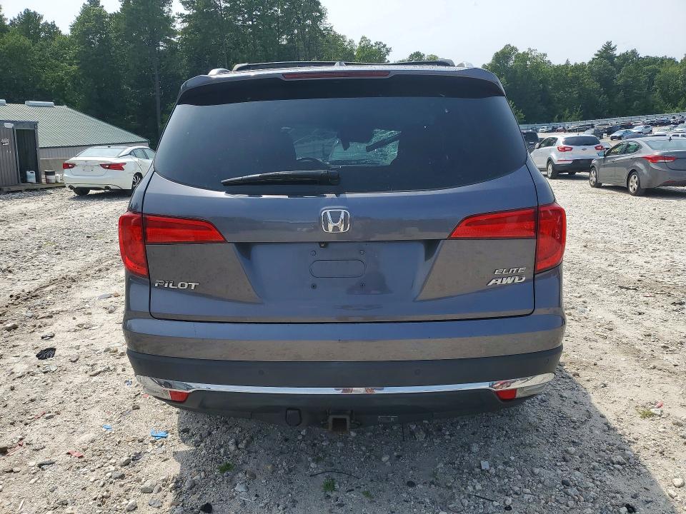 Photo 6 from auction – 2017 HONDA PILOT with VIN 5FNYF6H02HB012561