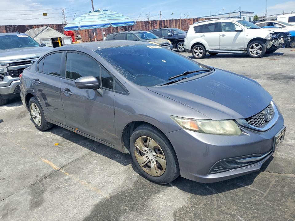 Photo 4 from auction – 2015 HONDA CIVIC with VIN 2HGFB2F50FH522166