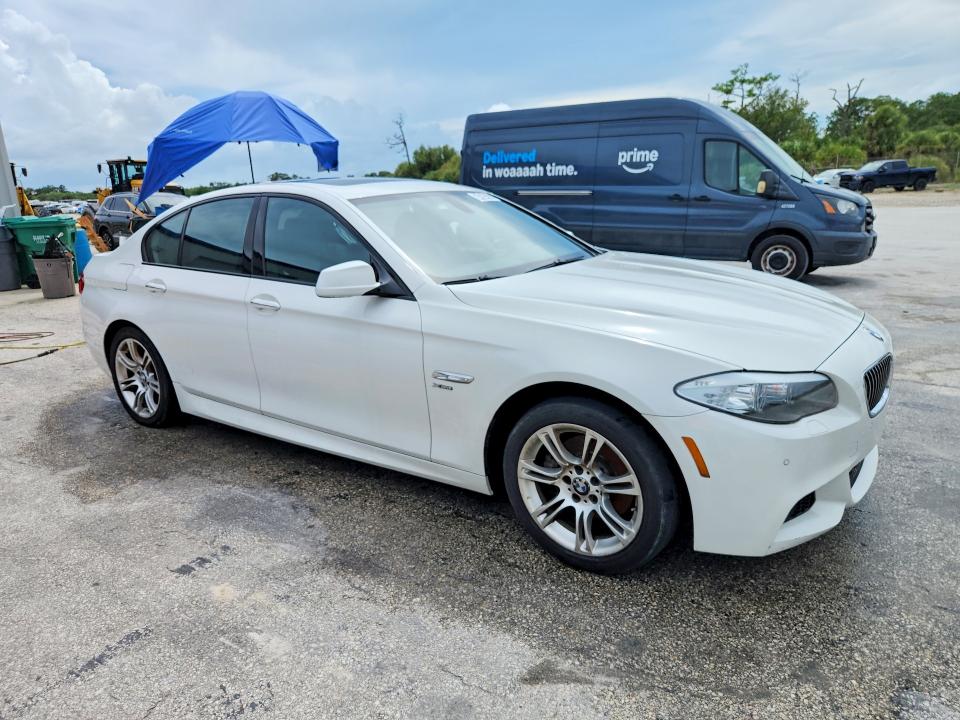 Photo 4 from auction – 2012 BMW 528 with VIN WBAXH5C56CDW10457