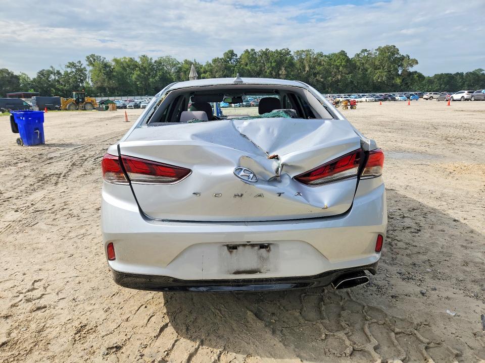 Photo 6 from auction – 2018 HYUNDAI SONATA with VIN 5NPE34AF7JH597658