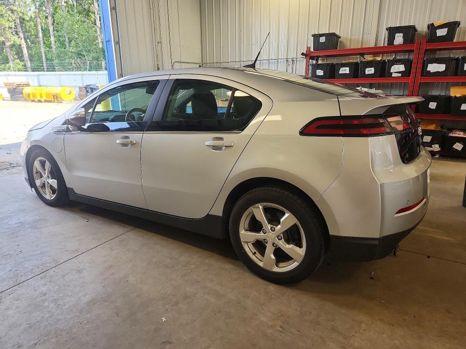 Photo 2 from auction – 2012 CHEVROLET VOLT with VIN 1G1RD6E46CU109272