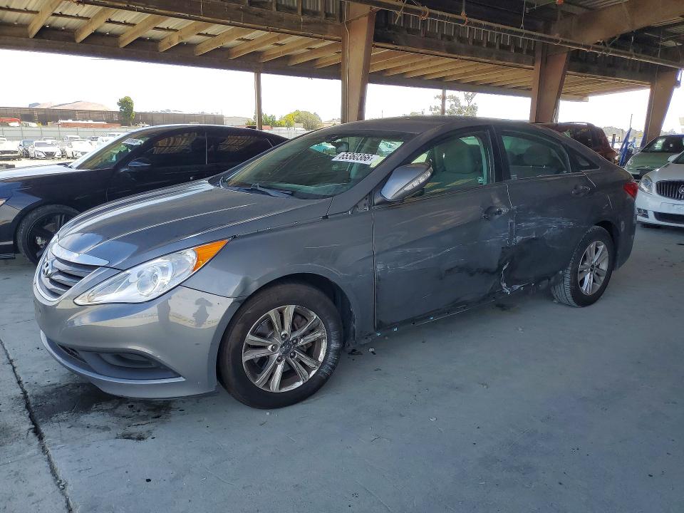 HYUNDAI SONATA 2014 with VIN 5NPEB4AC6EH838317 - Photo from auction