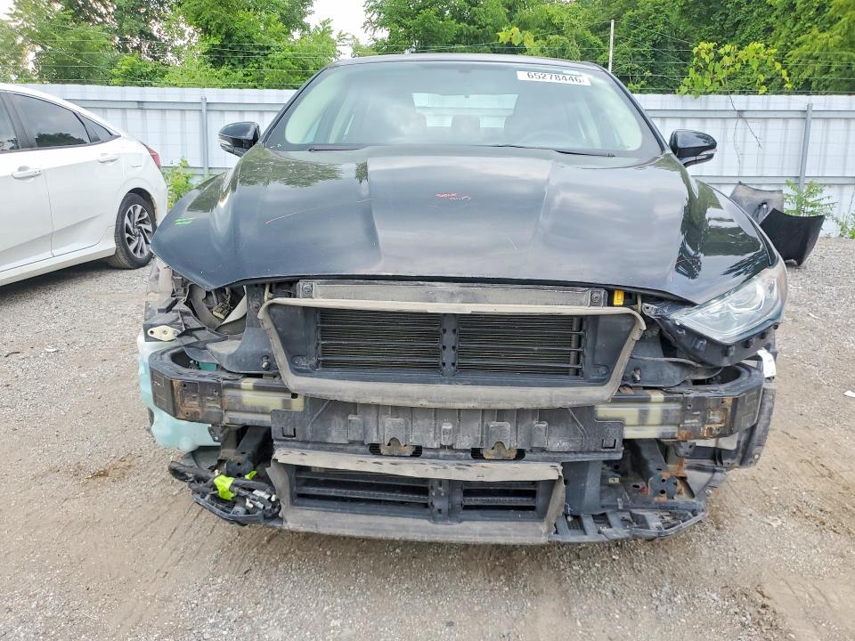 Photo 5 from auction – 2017 FORD FUSION with VIN 3FA6P0H77HR183339