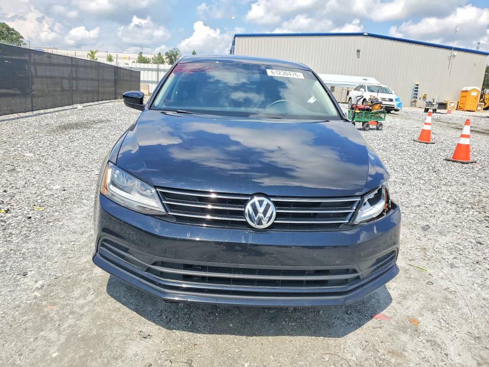 Photo 5 from auction – 2017 VOLKSWAGEN JETTA with VIN 3VW167AJ4HM327977
