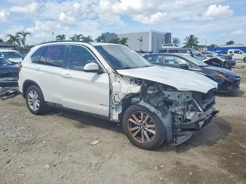 Photo 4 from auction – 2015 BMW X5 with VIN 5UXKR0C54F0K66540