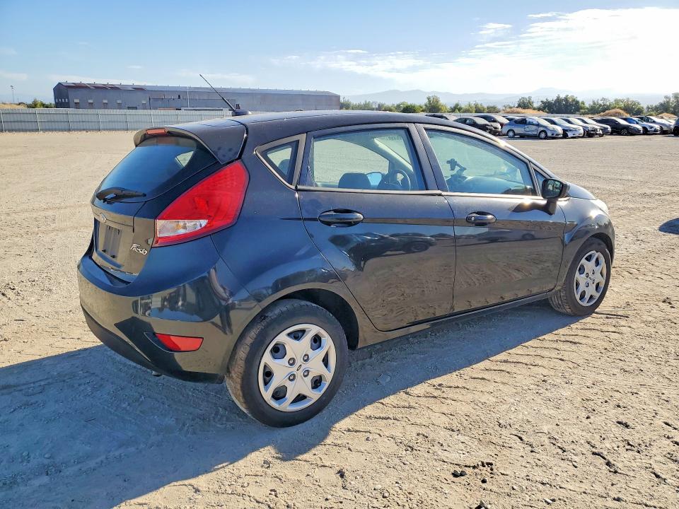 Photo 3 from auction – 2013 FORD FIESTA with VIN 3FADP4TJ8DM226580