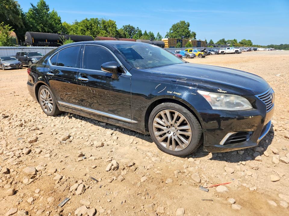 Photo 4 from auction – 2013 LEXUS LS with VIN JTHCL5EF3D5017008