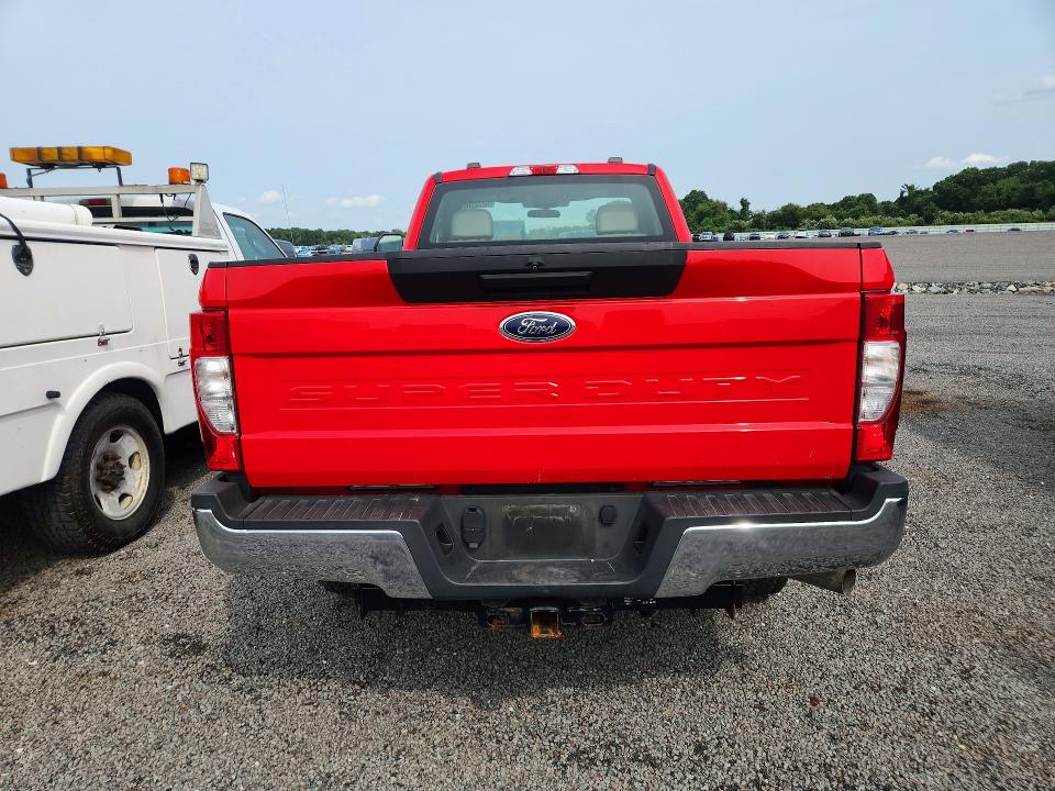 Photo 6 from auction – 2022 FORD F350 with VIN 1FTRF3B61NEF37396