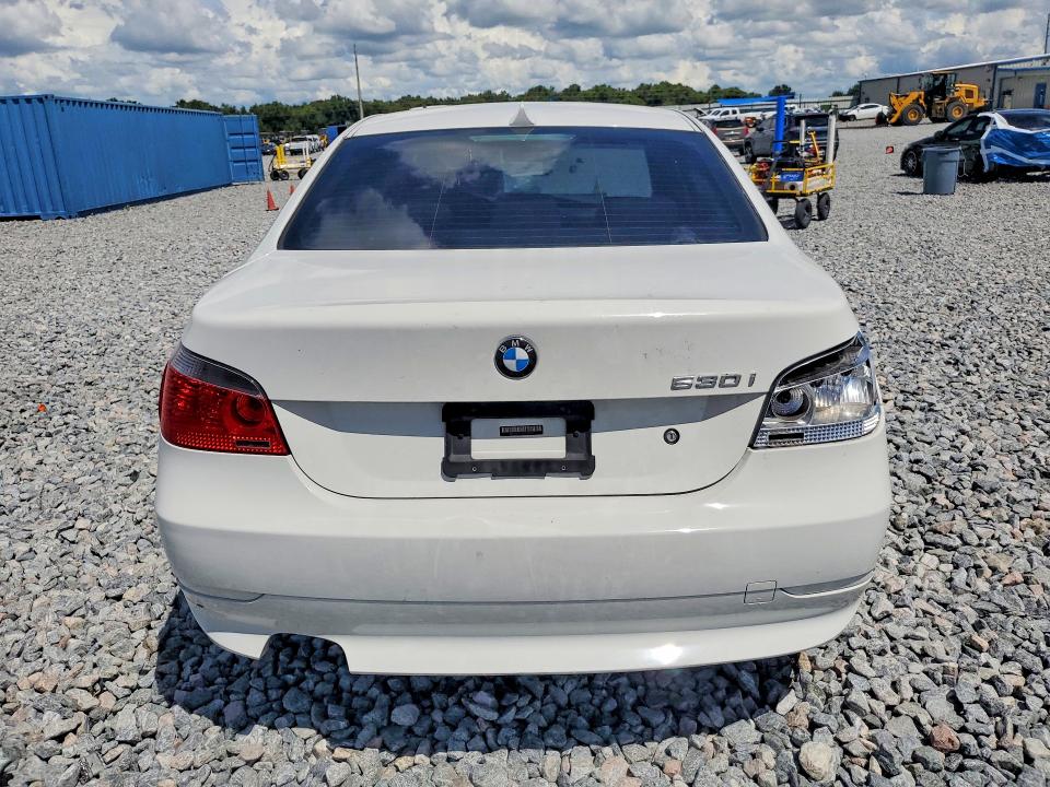 Photo 6 from auction – 2006 BMW 530 with VIN WBANE73536CM43576