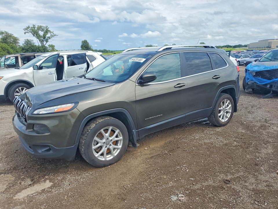 JEEP CHEROKEE 2015 with VIN 1C4PJLCB2FW629002 - Photo from auction