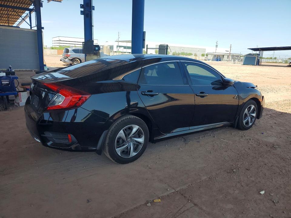 Photo 3 from auction – 2019 HONDA CIVIC with VIN 19XFC2F6XKE213637