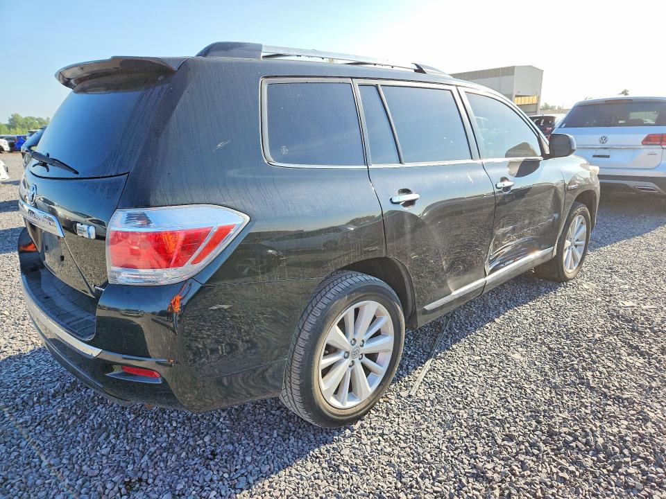 Photo 3 from auction – 2013 TOYOTA HIGHLANDER with VIN JTEDC3EH4D2013669