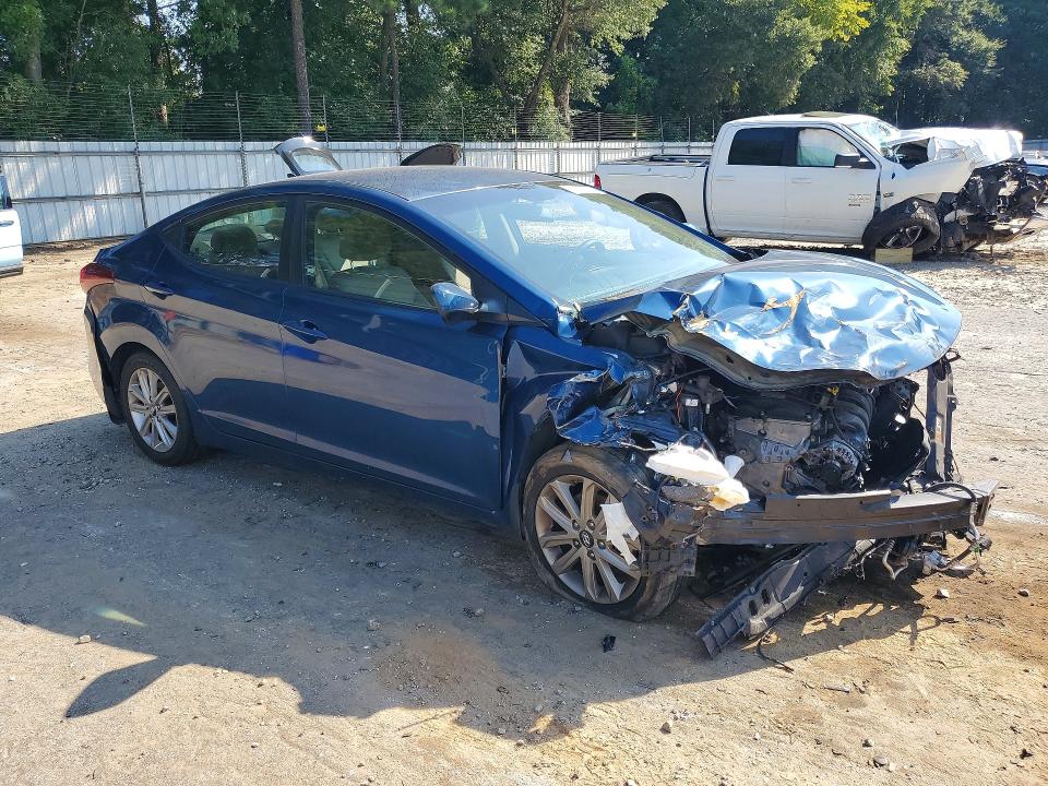 Photo 4 from auction – 2015 HYUNDAI ELANTRA with VIN KMHDH4AE1FU451608
