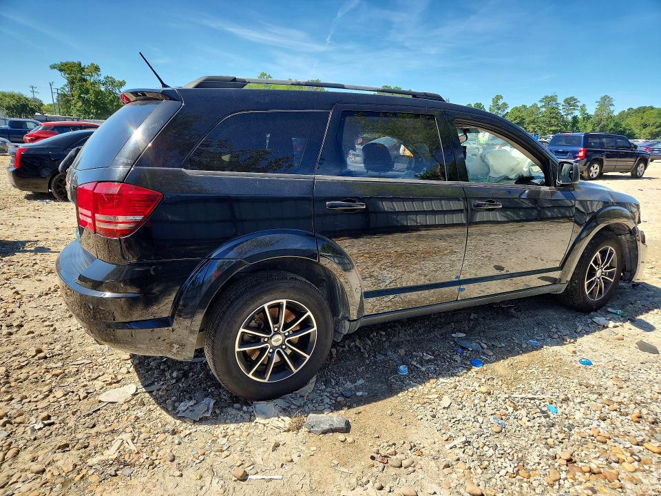 Photo 3 from auction – 2018 DODGE JOURNEY with VIN 3C4PDCAB2JT310062
