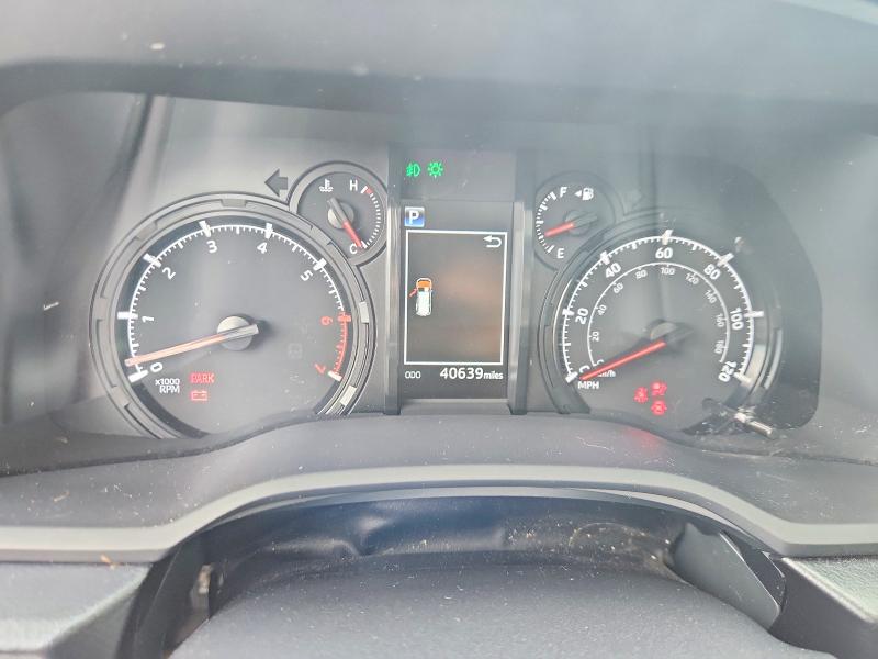 Photo 9 from auction – 2024 TOYOTA 4RUNNER with VIN JTEFU5JR6R5311808