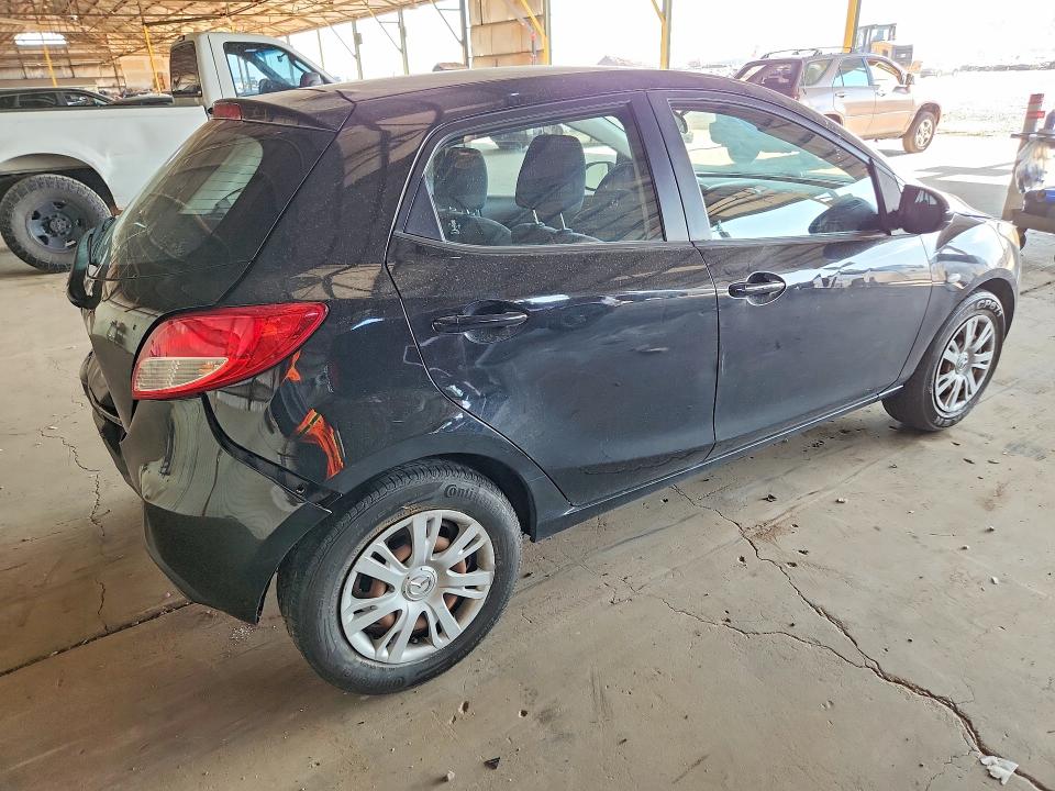 Photo 3 from auction – 2013 MAZDA MAZDA2 with VIN JM1DE1KY6D0161809