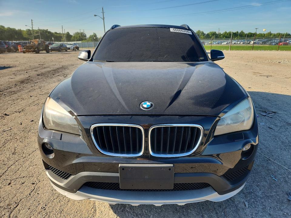 Photo 5 from auction – 2015 BMW X1 with VIN WBAVL1C55FVY30718
