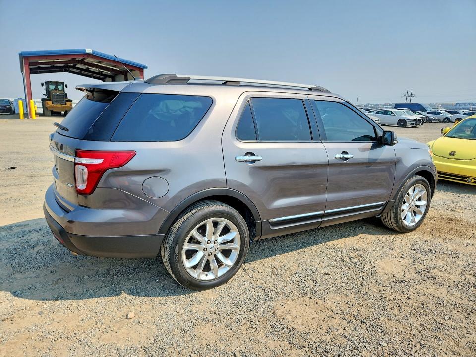 Photo 3 from auction – 2012 FORD EXPLORER with VIN 1FMHK8F86CGA54449