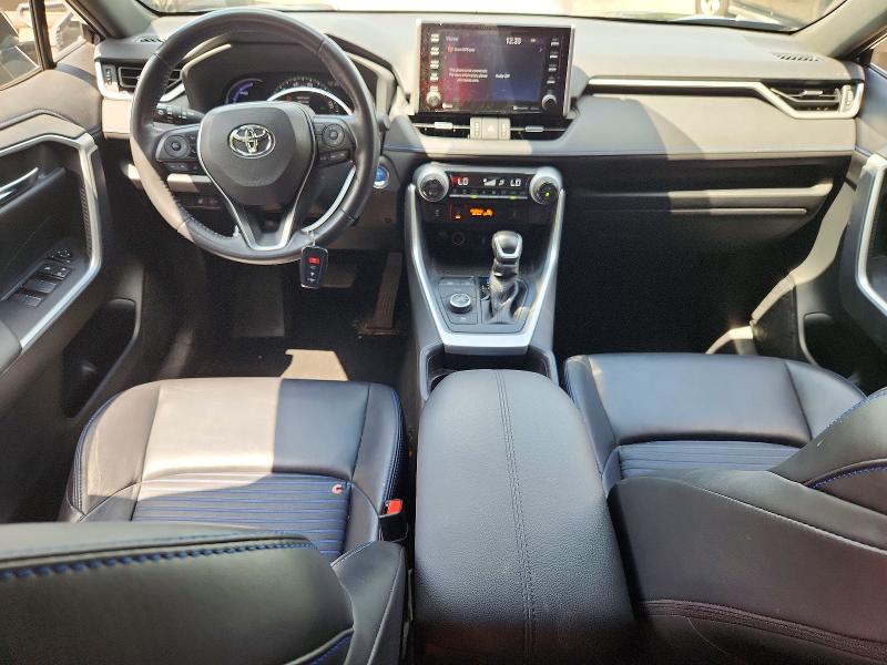 Photo 8 from auction – 2019 TOYOTA RAV4 with VIN JTMEWRFV0KJ019785