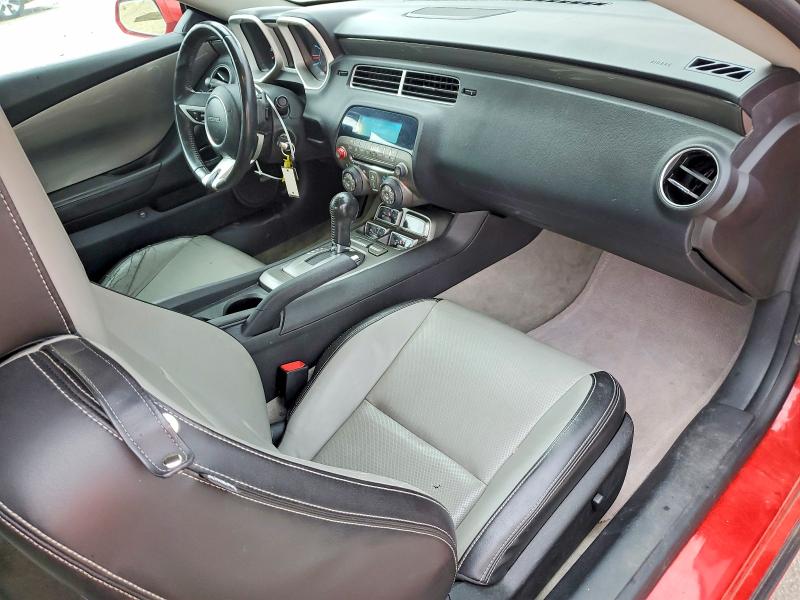 Photo 8 from auction – 2010 CHEVROLET CAMARO with VIN 2G1FC1EV7A9172862