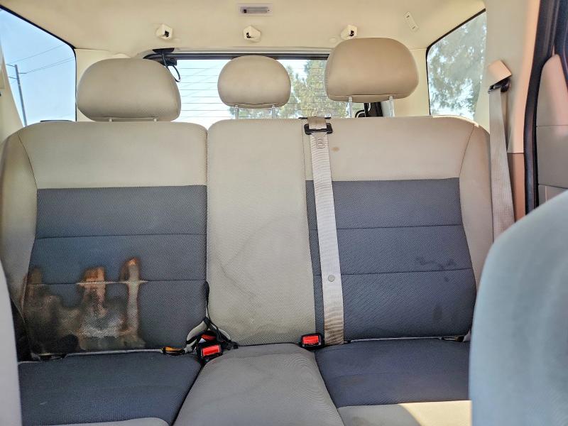 Photo 10 from auction – 2008 FORD ESCAPE with VIN 1FMCU03198KD86743