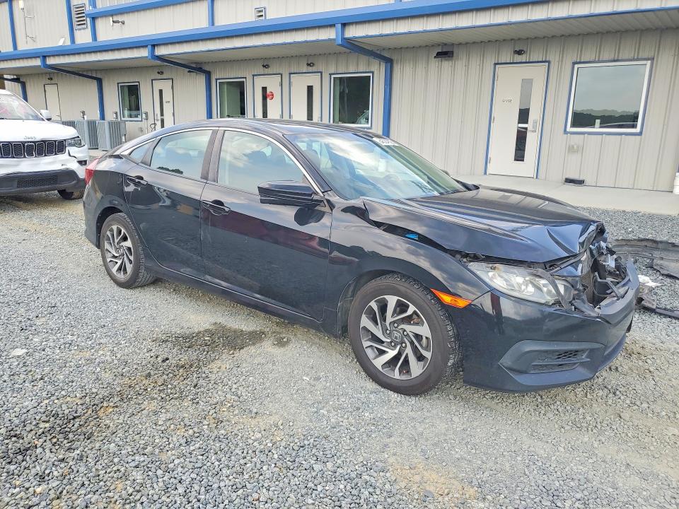 Photo 4 from auction – 2016 HONDA CIVIC with VIN 19XFC2F75GE040335